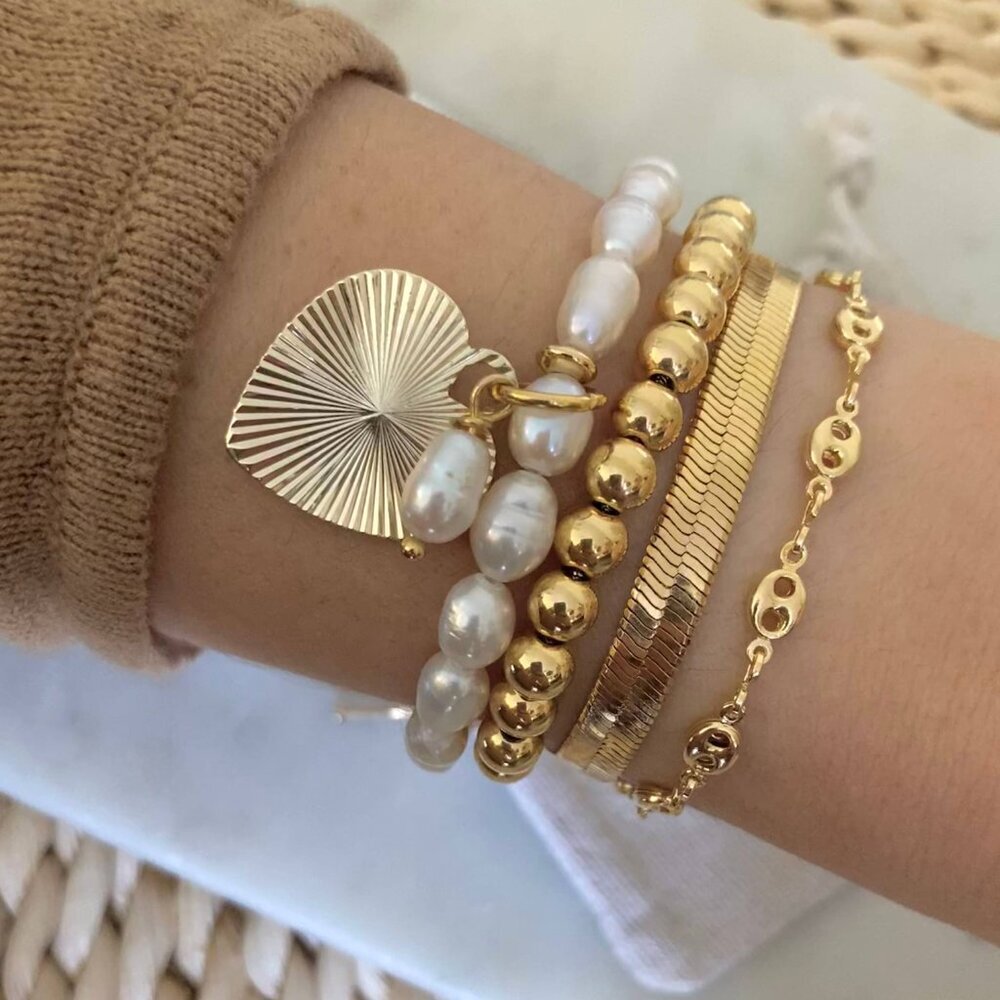 24k Gold Filled Pearl Adjustable Bracelet - Picture 2 of 3